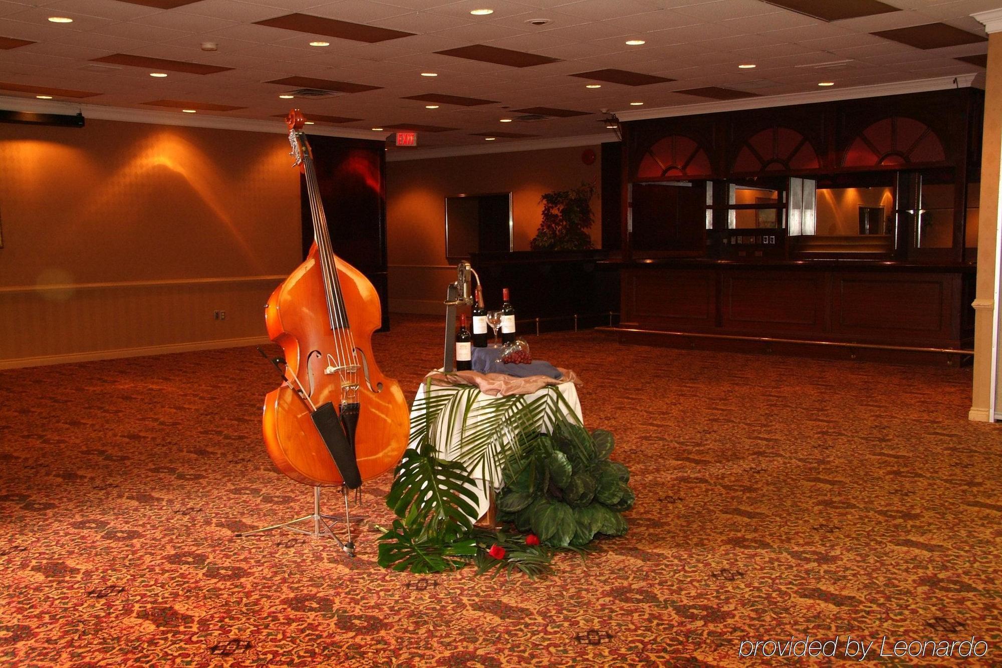 Four Points By Sheraton Point Edward Sarnia Eksteriør bilde
